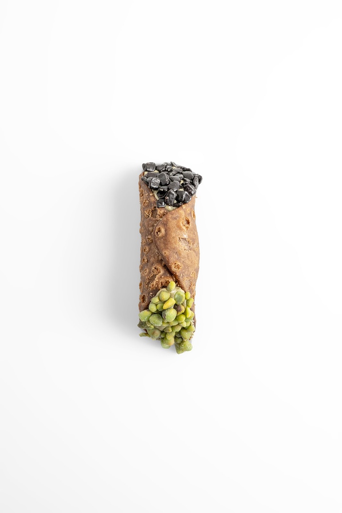 Dubai Pistachio Cannolo 